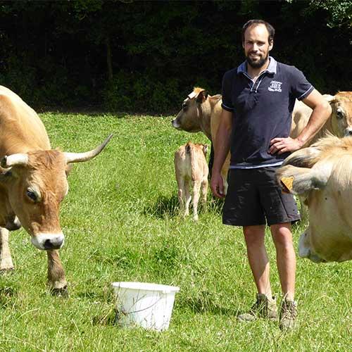 Yoann Defert en polyculture-élevage et maraîchage à Saint-Père