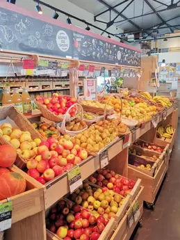 120-biocoop-lunel-magasin-bio-fruit-pomme-local.webp